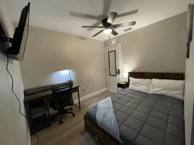 Main picture of 804 N 5th St