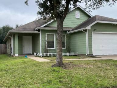 Main picture of 19714 Twin Rivers Dr