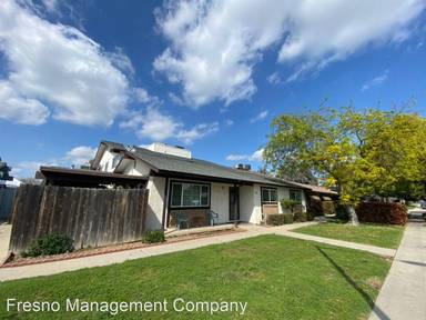 Main picture of 611 W Ashlan Ave