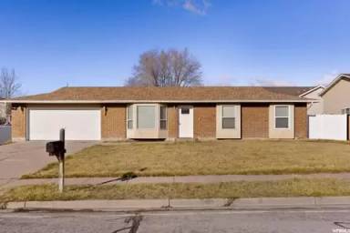 Main picture of 1236 W 1975 S