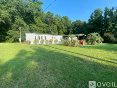 Main picture of 9045 Savannah Hwy