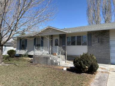 Main picture of 6171 S Aries Dr
