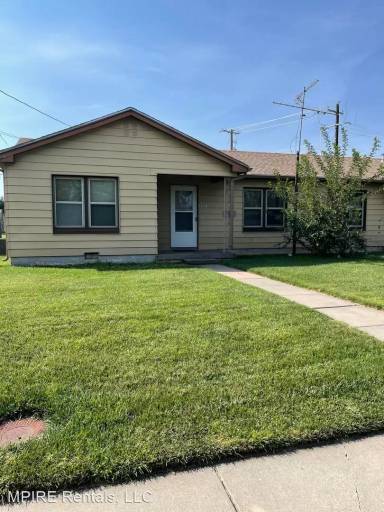 Main picture of 2401 Coronado St & 2503 Paseo Dr