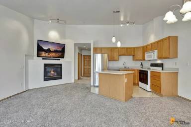Main picture of 211 Dailey Ave