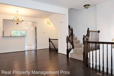 Main picture of 10556 Falkirk Way