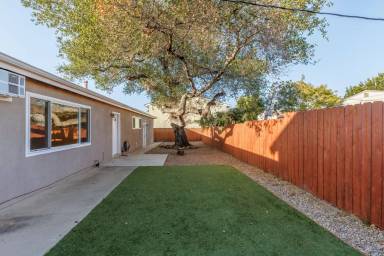Main picture of 4828 71st St