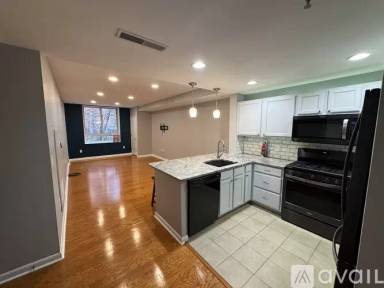 Main picture of Potomac Place Condominiums