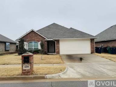 Main picture of 4204 NW 153rd St