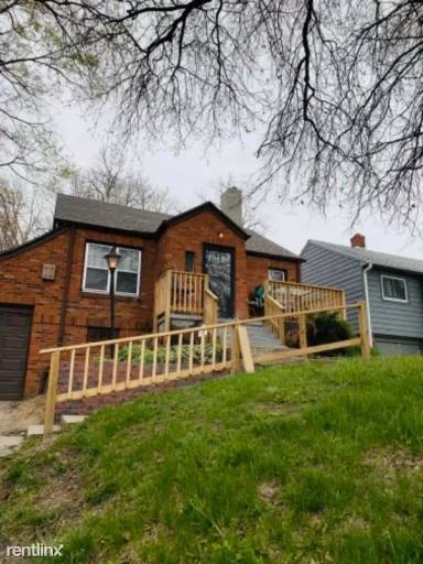 Main picture of 3517 N 47th Ave