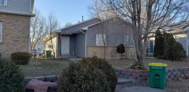 Main picture of 1565 Benton St