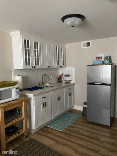Main picture of 301 Cambridge St