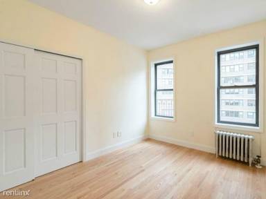 Main picture of 226 E 36th St