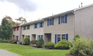 Main picture of 400 Harding St