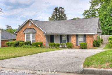 Main picture of 3645 Seelye Dr