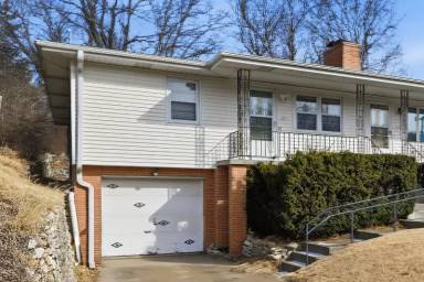 Main picture of 171 Skyline Dr