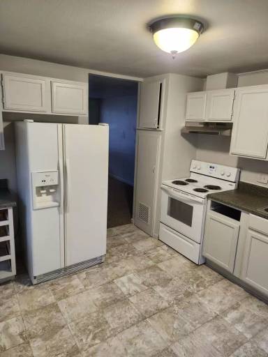 Main picture of 1157 S Christine St