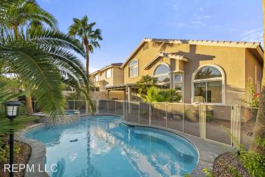 Main picture of 9513 Cloudcroft Ave