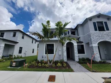 Main picture of 13387 SW 287th Ter