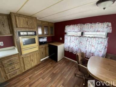 Main picture of 267 N 4100 E