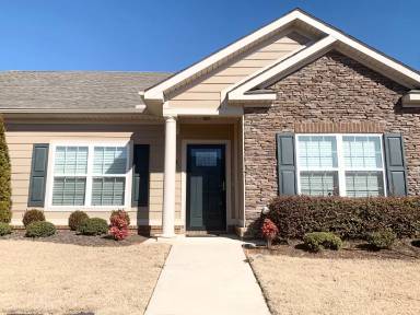 Main picture of 64 Moore Farm Cir NW