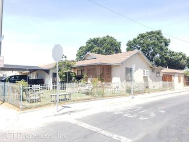 Main picture of 3285 Carlin Ave