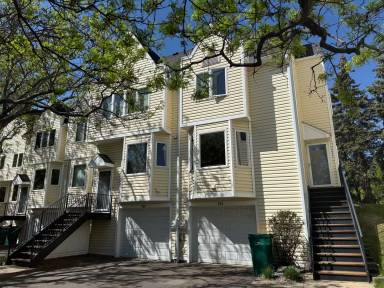 Main picture of 224 5th St NE