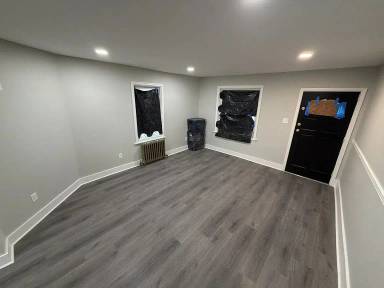 Main picture of 718 Pusey Ave