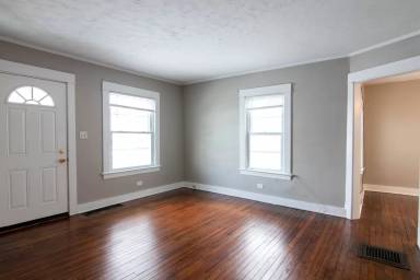 Main picture of 1500 Garden Dr