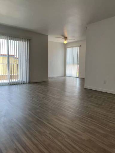 Main picture of 3929 Kansas St