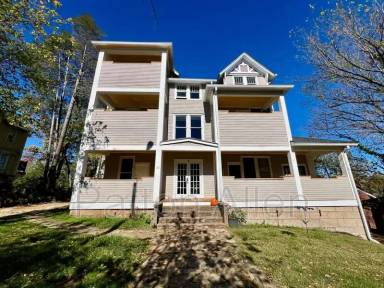 Main picture of 33 Starnes Ave