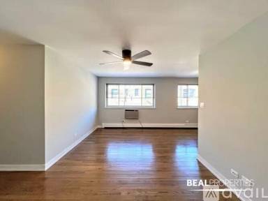 Main picture of 528 W Oakdale Ave