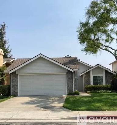 Main picture of 2235 Bayo Claros Cir