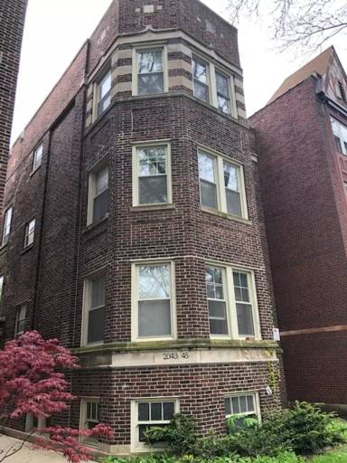 Main picture of 2045 W Berwyn Ave