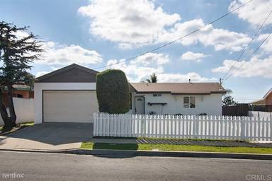 Main picture of 7219 Gatewood Ln