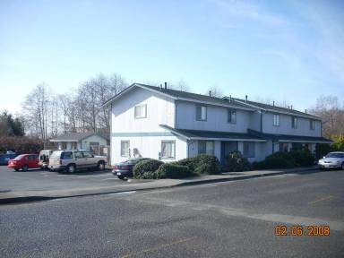 Main picture of 1665 Foster Ave