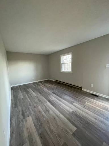 Main picture of 116 Old Country Rd