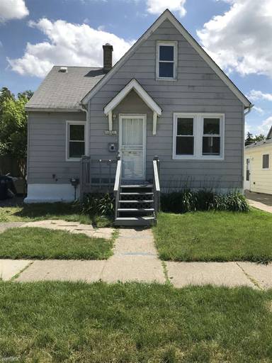 Main picture of 8458 Orchard Ave