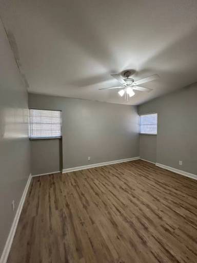 Main picture of 1905 Meadow Dr