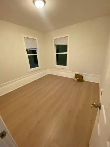 Main picture of 1700 Le Roy Ave