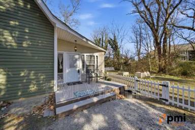 Main picture of 1124 Kempsville Rd