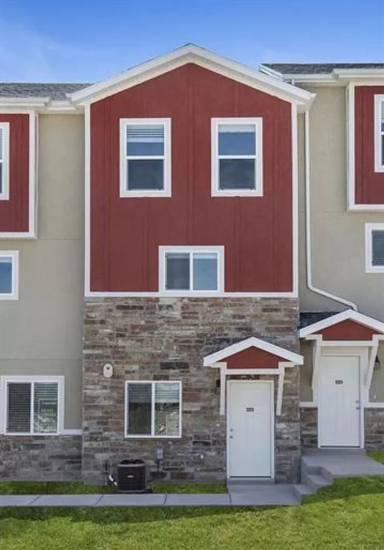 Main picture of Payton's Quarry & Village at the Boulders