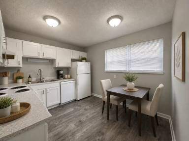 Main picture of 119 Lakeview Ct
