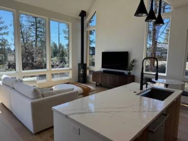 Main picture of 3093 NW Blodgett Way