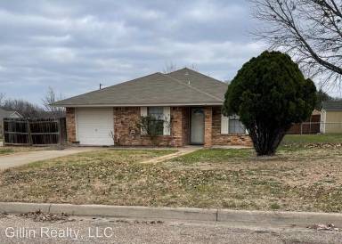 Main picture of 1109 Summer Wheat St