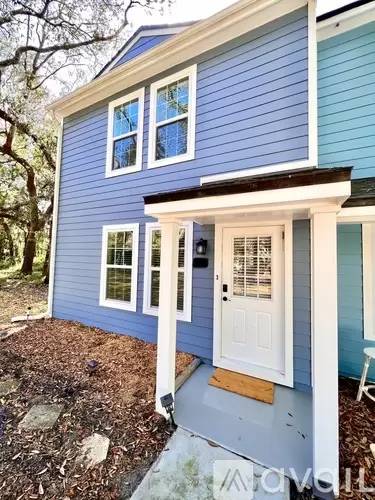 Main picture of 611 Bowers Ct