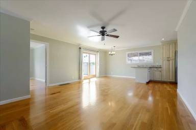 Main picture of 1364 Hudson St