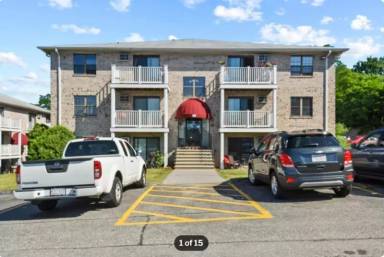 Main picture of 28 Kenmar Dr