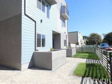 Main picture of 14161 Erwin St