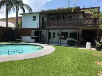 Main picture of 5869 Colbert St