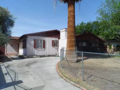 Main picture of 381 Upland Blvd